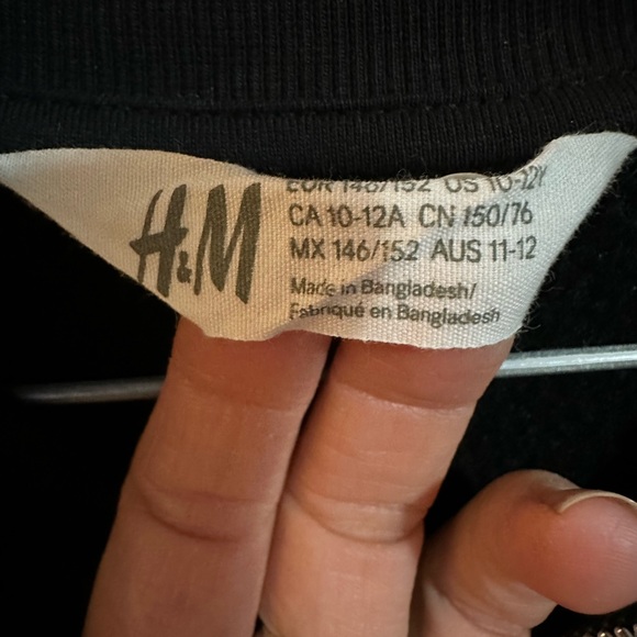 Girls 1/4 zip sweater. 👚 - Picture 5 of 5